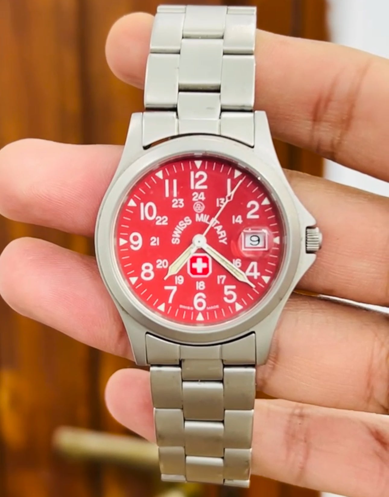 Swiss🇨🇭 Military Red♥️Dial