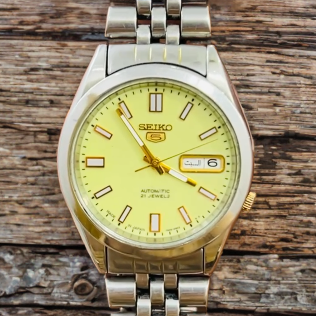 Seiko 5 Automatic Radium Green Dial 100% Original